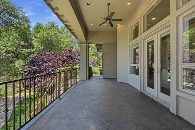 1109 Holly Leaf Ln, Meadow Vista, CA 95722