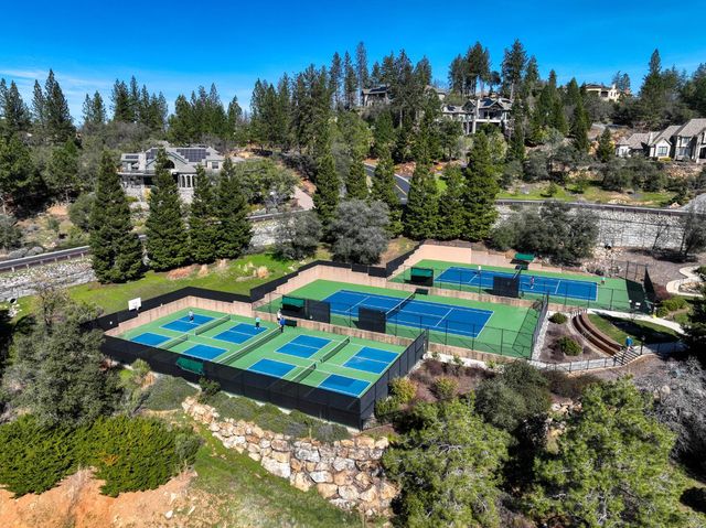 1109 Holly Leaf Ln, Meadow Vista, CA 95722