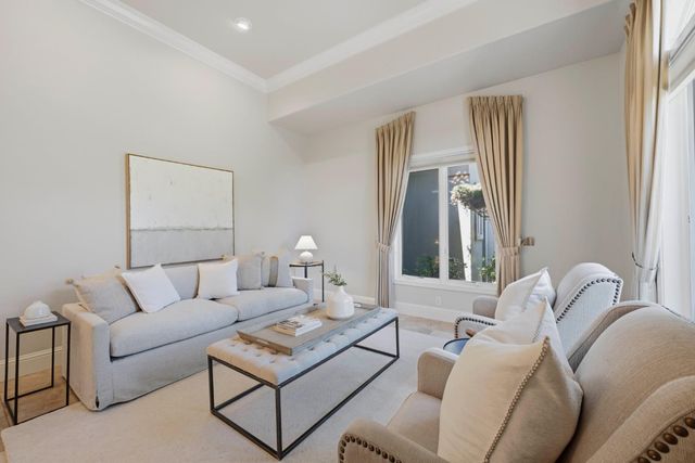 1109 Holly Leaf Ln, Meadow Vista, CA 95722