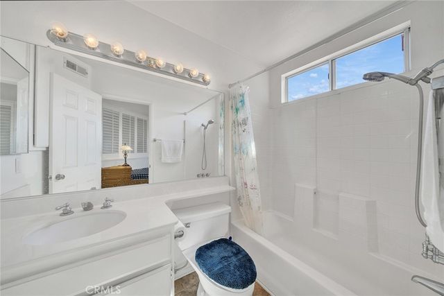 59 Camino Del Oro, Rancho Santa Margarita, CA 92688