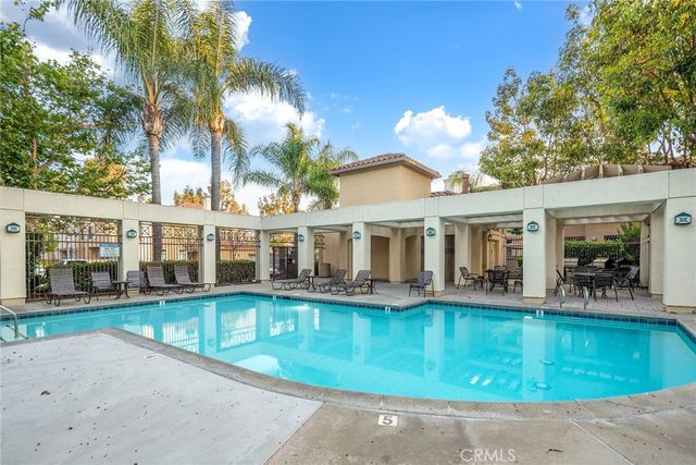 59 Camino Del Oro, Rancho Santa Margarita, CA 92688