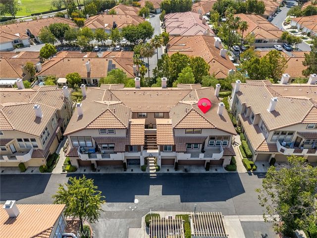 59 Camino Del Oro, Rancho Santa Margarita, CA 92688
