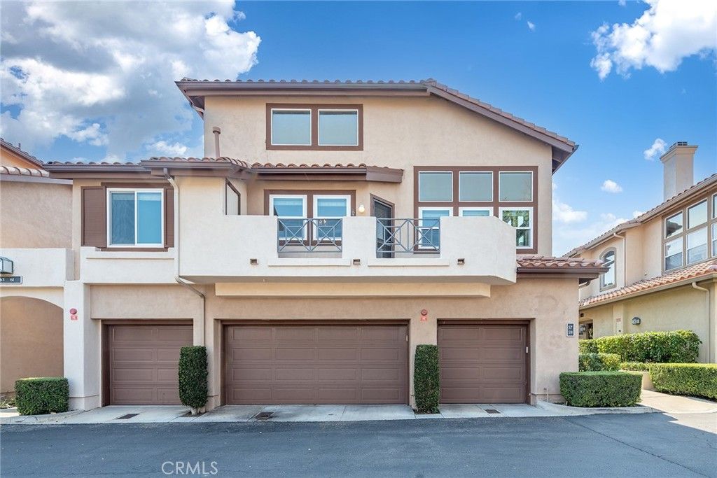 59 Camino Del Oro, Rancho Santa Margarita, CA 92688