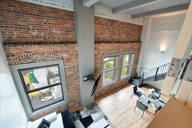 915 Franklin Street 9G, Houston, TX 77002