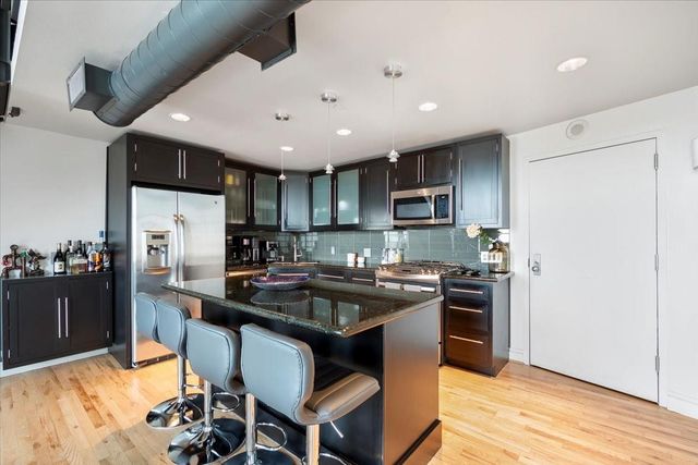915 Franklin Street 9G, Houston, TX 77002