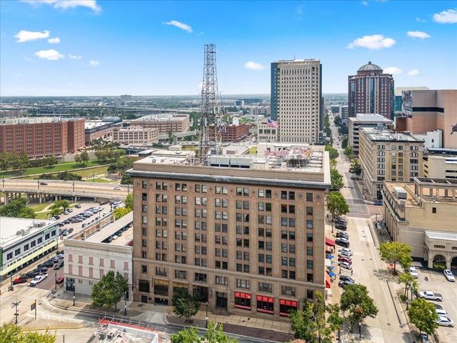 915 Franklin Street 9G, Houston, TX 77002