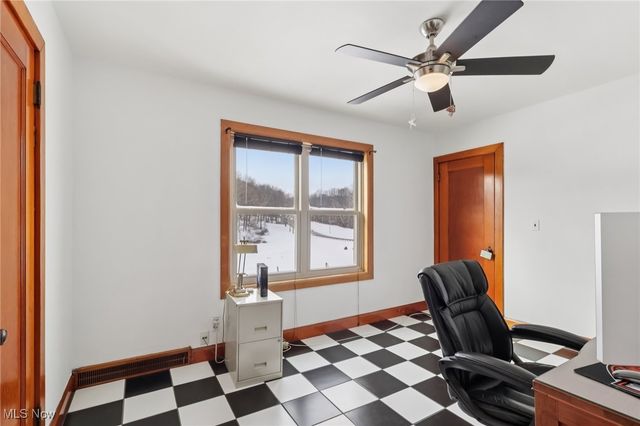 15369 Old Lincoln Highway, East Liverpool, OH 43920