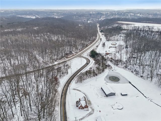 15369 Old Lincoln Highway, East Liverpool, OH 43920