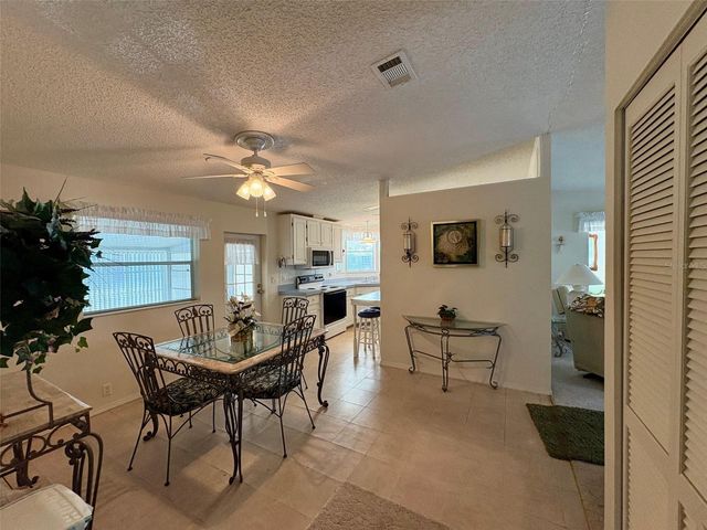 6133 GRAND OAKS DRIVE SE, Winter Haven, FL 33884