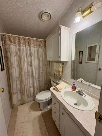 6133 GRAND OAKS DRIVE SE, Winter Haven, FL 33884