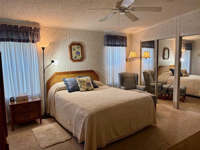 6133 GRAND OAKS DRIVE SE, Winter Haven, FL 33884