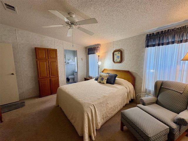 6133 GRAND OAKS DRIVE SE, Winter Haven, FL 33884