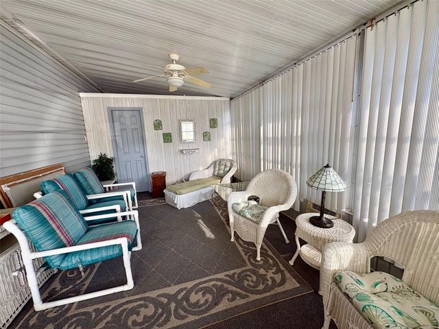 6133 GRAND OAKS DRIVE SE, Winter Haven, FL 33884