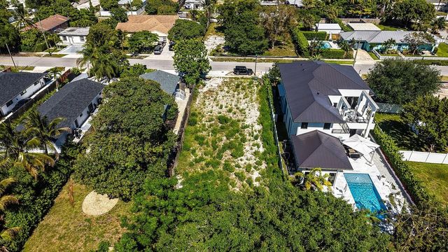 618 SE 2nd Avenue, Delray Beach, FL 33483