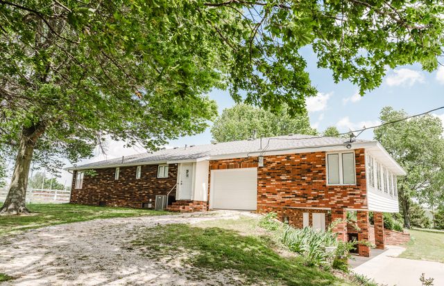 795 Lenape Road, Billings, MO 65610
