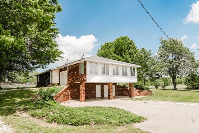 795 Lenape Road, Billings, MO 65610