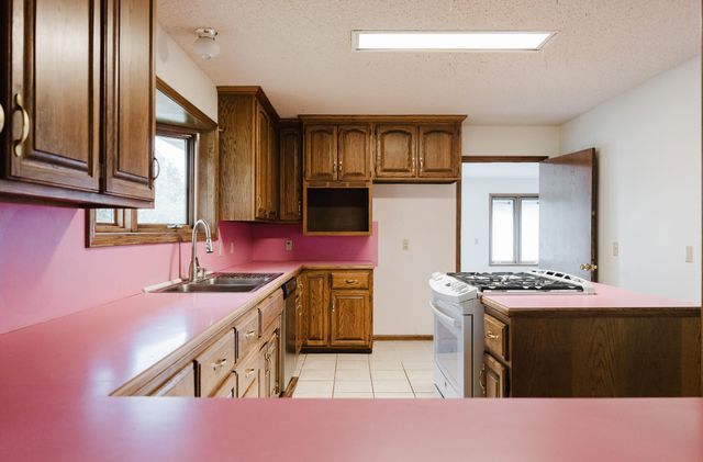 795 Lenape Road, Billings, MO 65610