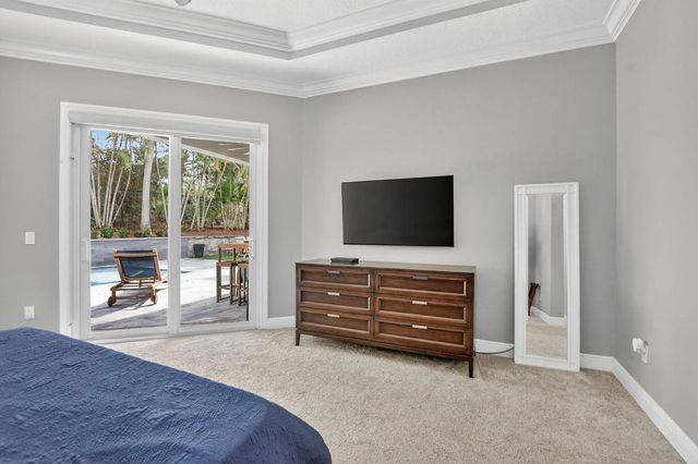 11 Lake Eden Drive, Boynton Beach, FL 33435