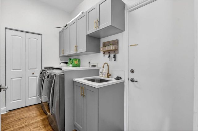 11 Lake Eden Drive, Boynton Beach, FL 33435