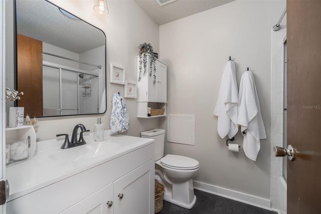 37116 PRICE DRIVE, Zephyrhills, FL 33541