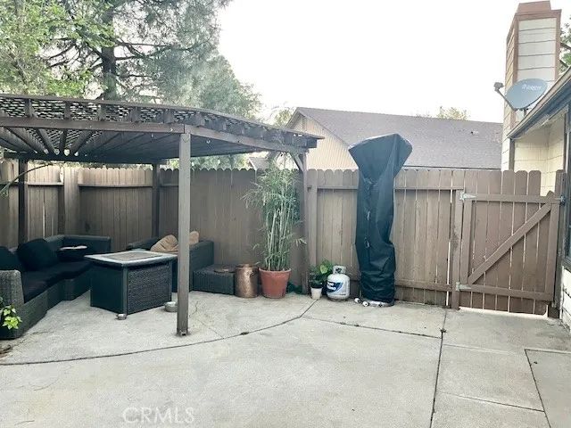 13930 Olive Grove, Sylmar, CA 91342