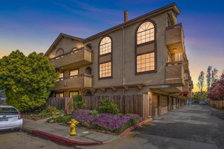 711 S Bayshore Boulevard 23, San Mateo, CA 94401