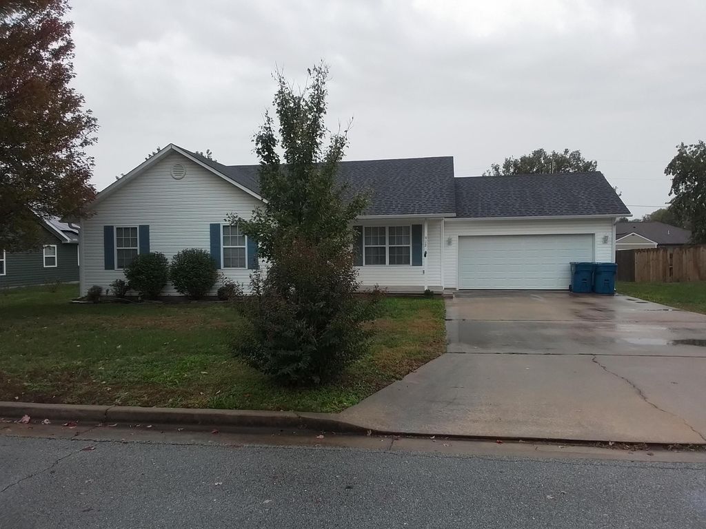 912 E Amber Drive, Oronogo, MO 64855