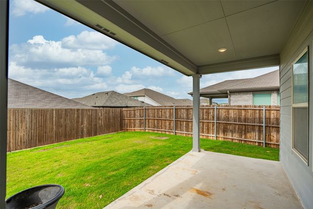 10913 Tamarisk Drive, Fort Worth, TX 76108