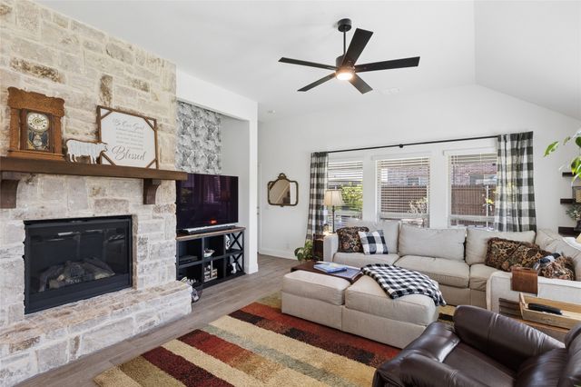 9156 Rock Nettle Drive, Fort Worth, TX 76131