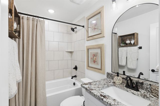 9156 Rock Nettle Drive, Fort Worth, TX 76131