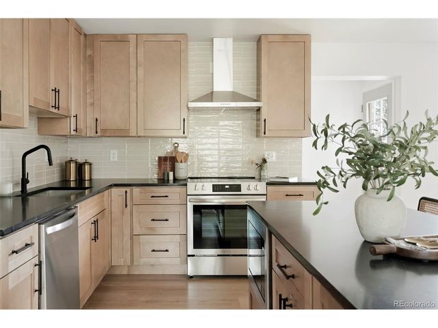 80 S Lashley Ln, Boulder, CO 80305