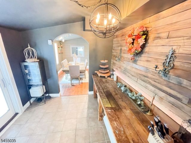 7 Penn Ave, Andover Twp., NJ 07860