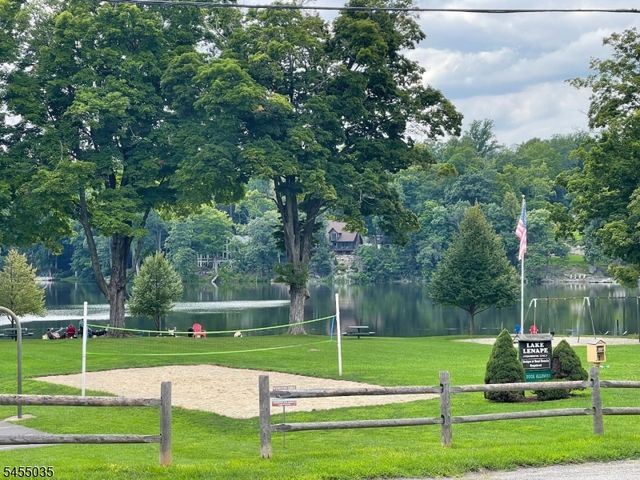 7 Penn Ave, Andover Twp., NJ 07860