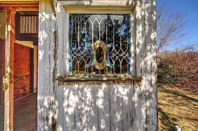 408 Hix Bridge Road, Westport, MA 02790