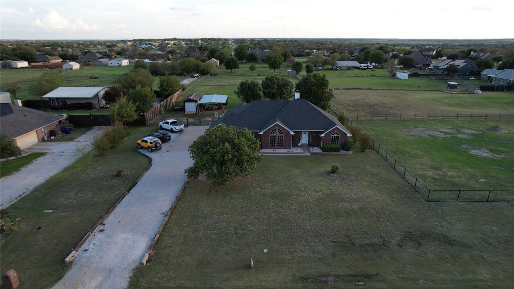 11990 Hill Country Circle, Ponder, TX 76259 — photo 3