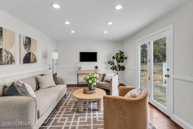 210 Keller Street, Bayville, NJ 08721