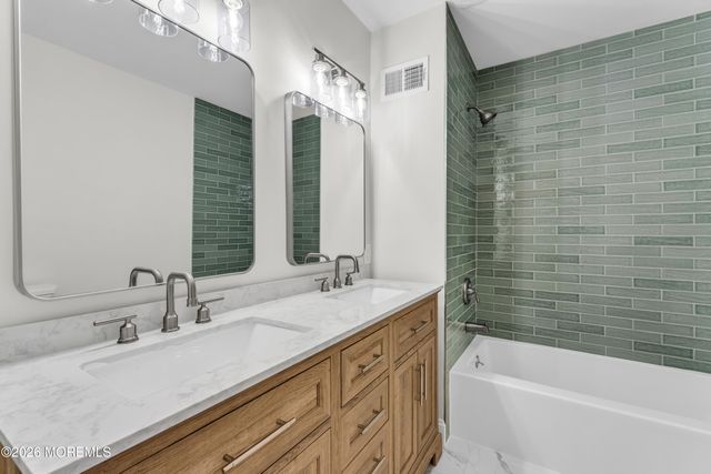 210 Keller Street, Bayville, NJ 08721