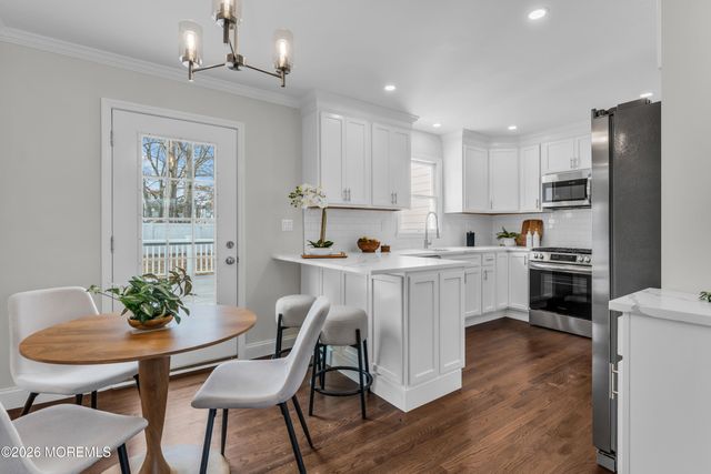 210 Keller Street, Bayville, NJ 08721