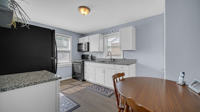 117 N Wisconsin Street, Hobart, IN 46342