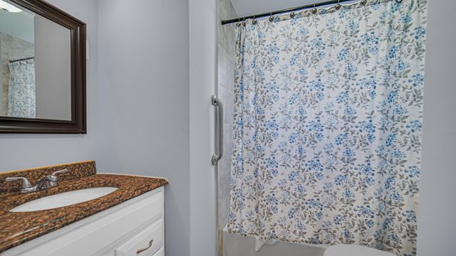 117 N Wisconsin Street, Hobart, IN 46342