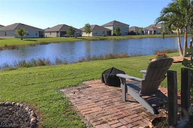 3500 Acapulco CIR, Cape Coral, FL 33909