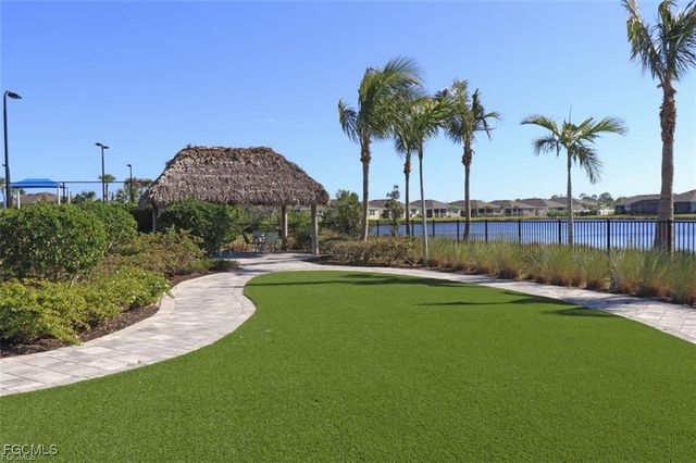 3500 Acapulco CIR, Cape Coral, FL 33909