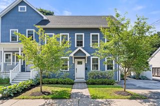 52 Salem Street 52, Winchester, MA 01890