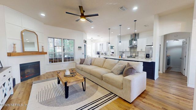 4855 BLACKWOOD FOREST Drive, Jacksonville, FL 32257