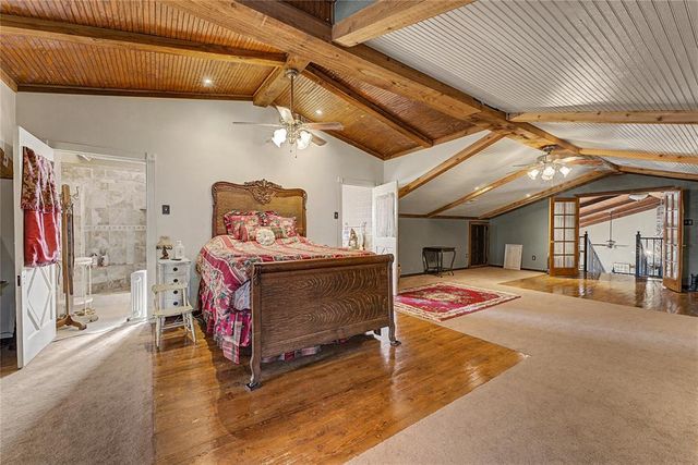 15875 New Lake Road, Henryetta, OK 74437