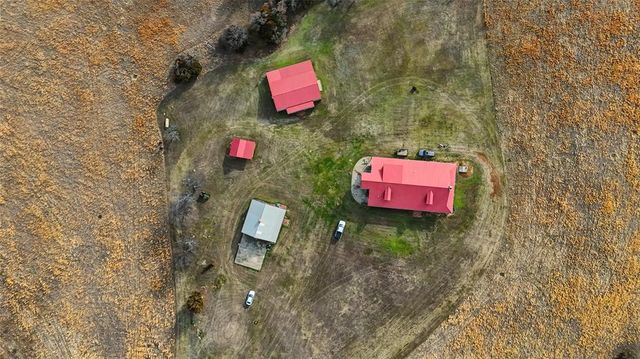 15875 New Lake Road, Henryetta, OK 74437