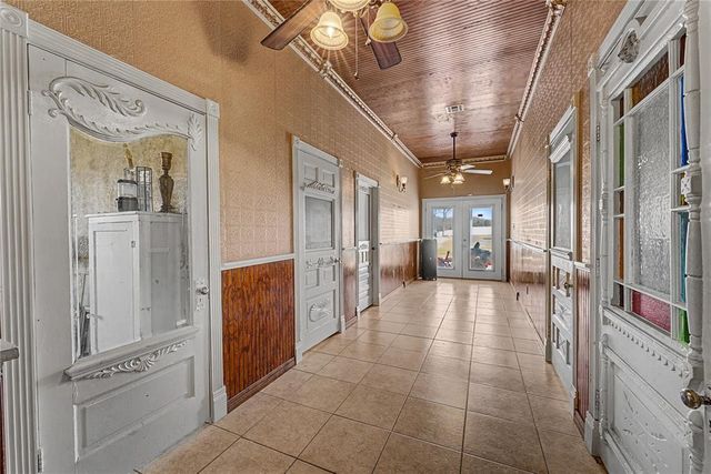 15875 New Lake Road, Henryetta, OK 74437