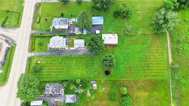 7893 National Pike, Menallen Twp, PA 15401