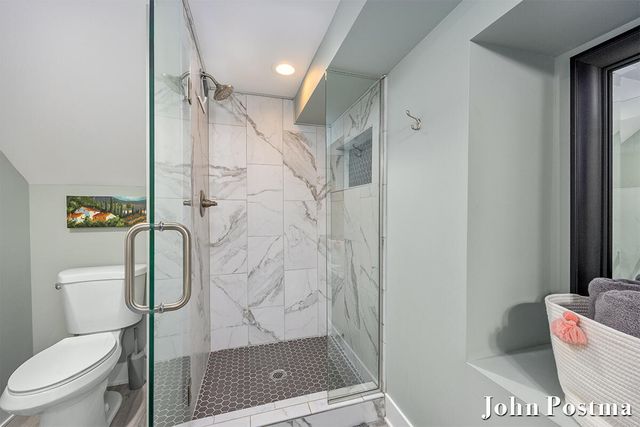 1935 Menominee Drive Se, City Of Grand Rapids, MI 49506