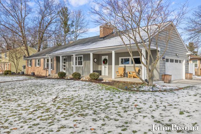 1935 Menominee Drive Se, City Of Grand Rapids, MI 49506